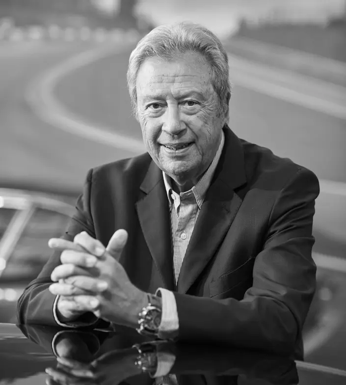 Axel Enthoven